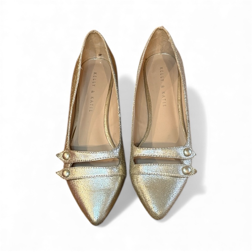 Kelly & Katie Metallic Gold Flats (size 8)